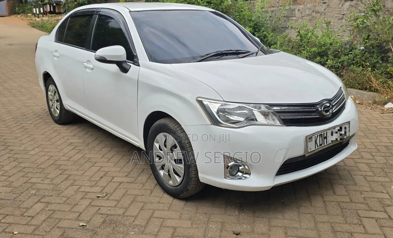 Toyota Axio 2014 White