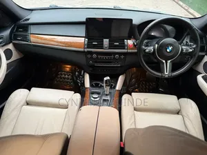 BMW X5 2009 Gold