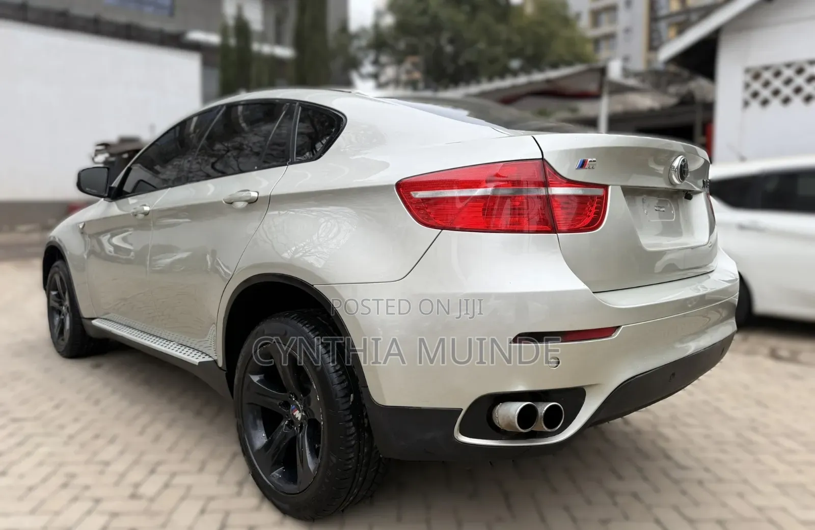 BMW X5 2009 Gold