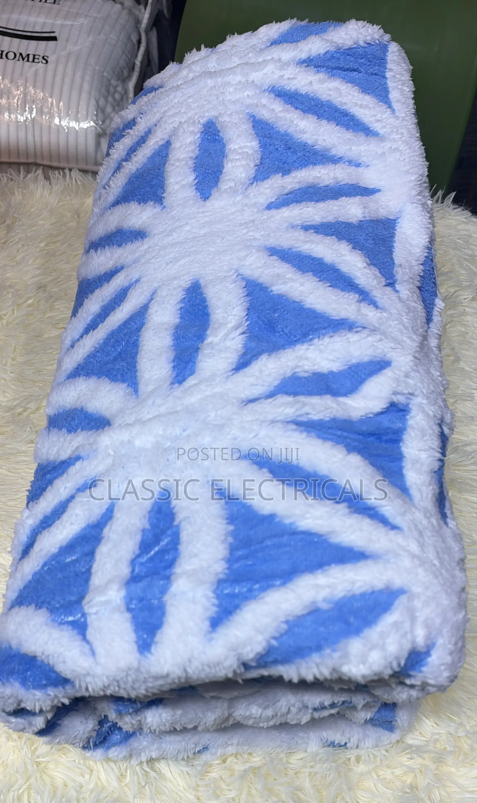 6*6 Sharper Fleece Blacker