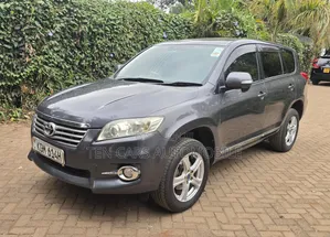 Toyota Vanguard 2010 Gray