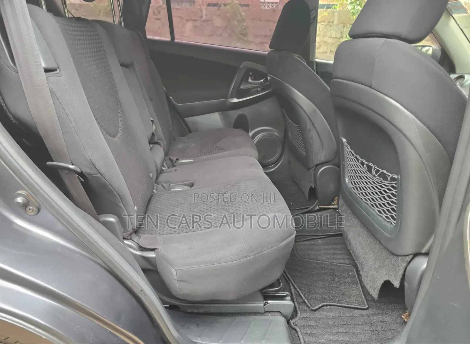 Toyota Vanguard 2010 Gray
