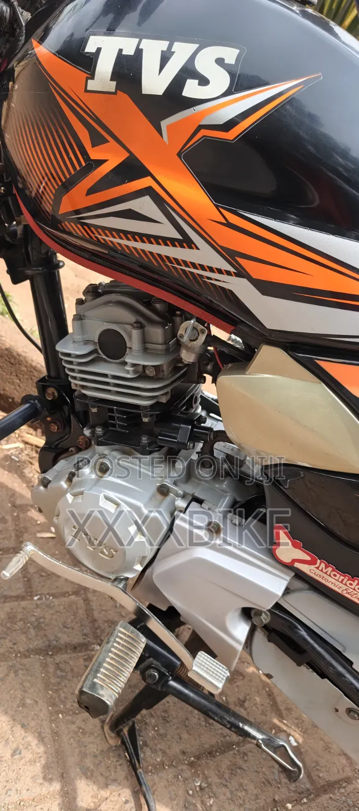 TVS HLX Plus ES 2024 Black