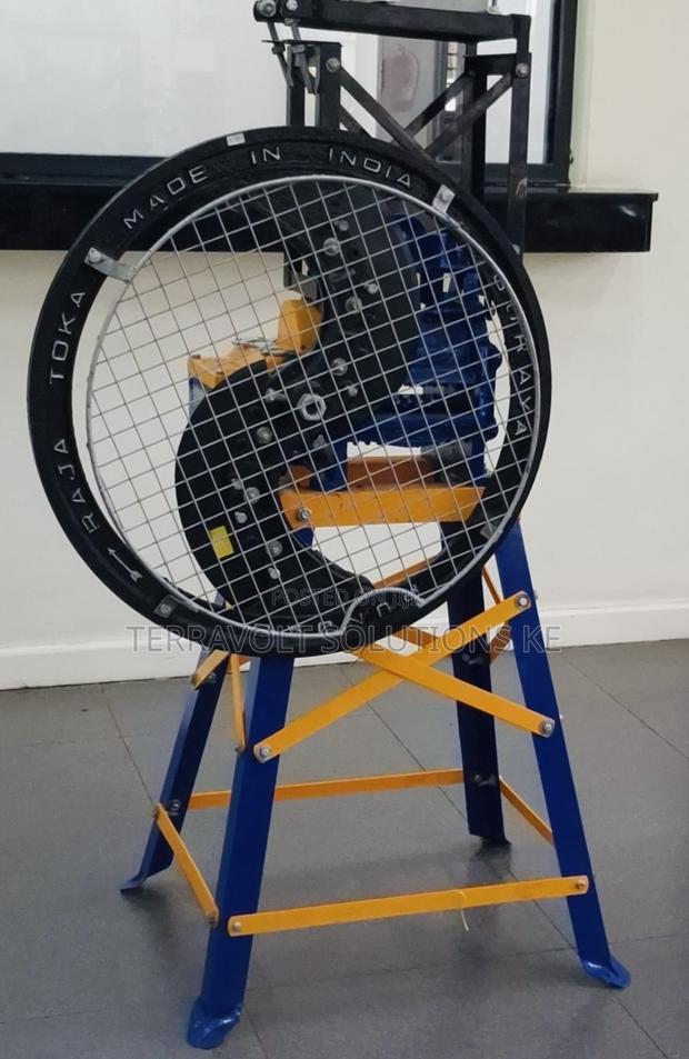 2blade RAJA Chaff Cutter With 2hp Motor+stand