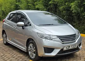 Honda Fit 2016 Silver