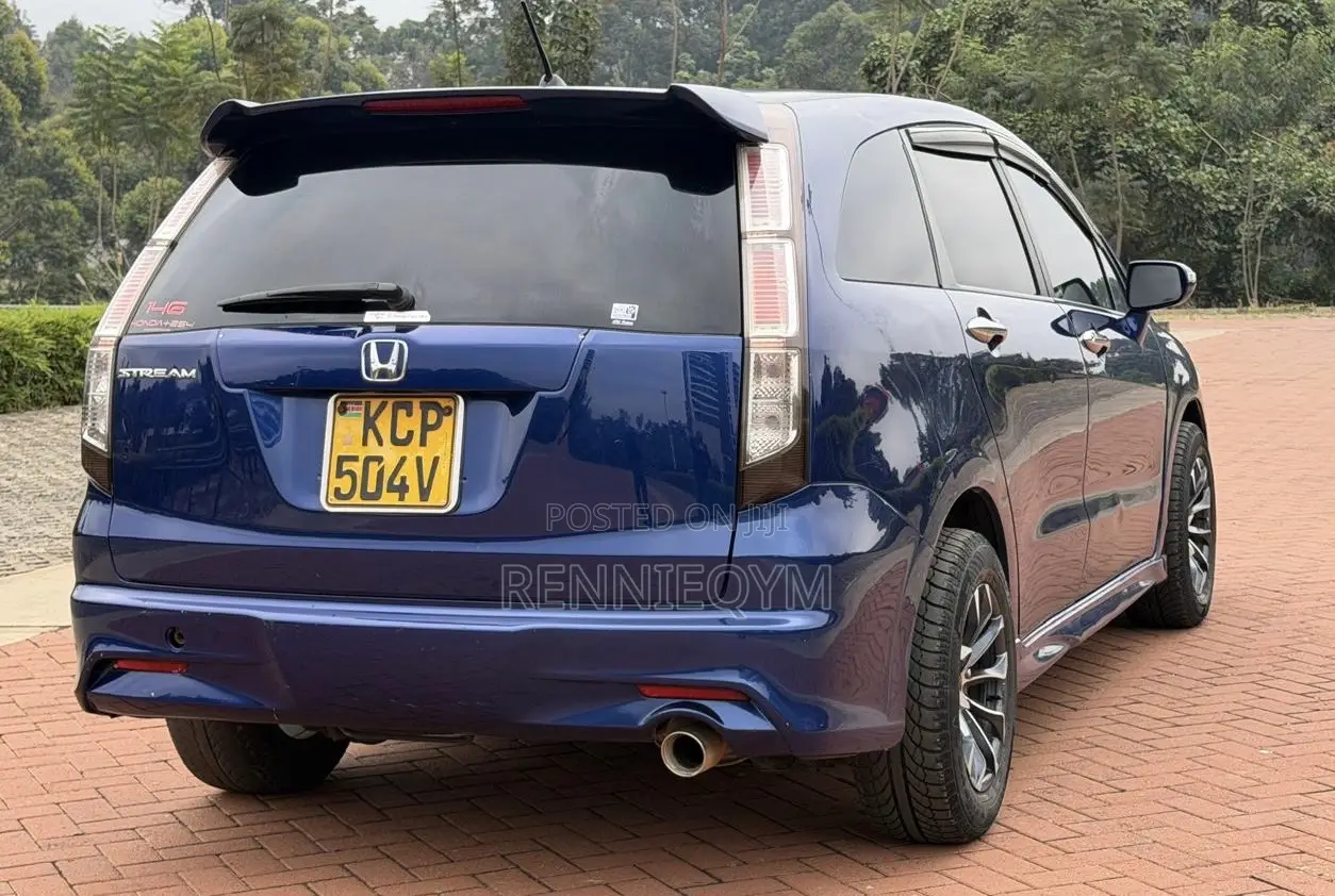 Honda Stream 2011 Blue