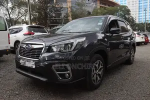Subaru Forester 2018 Gray