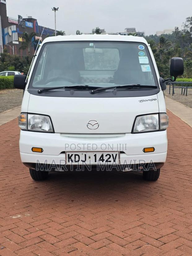 Mazda Bongo 2016 White - thumbnail 7