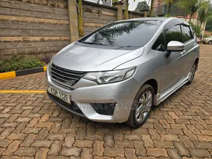 Honda Fit 2016 Silver