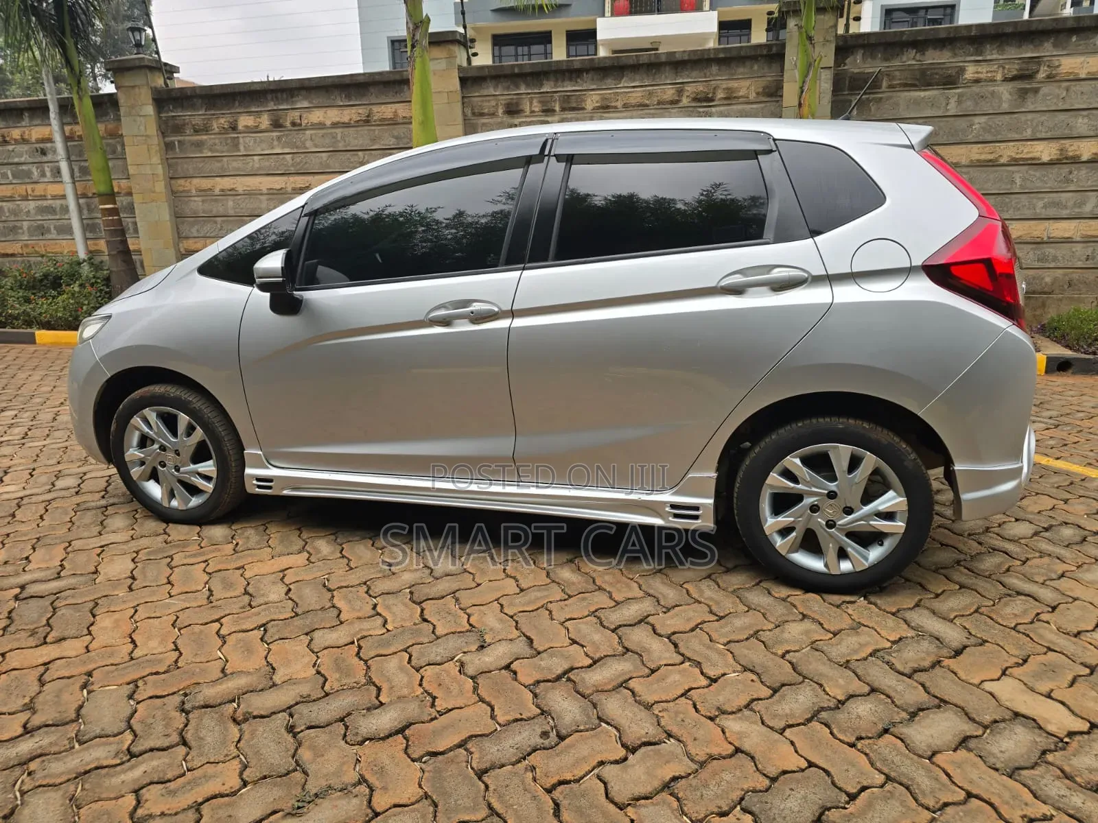 Honda Fit 2016 Silver