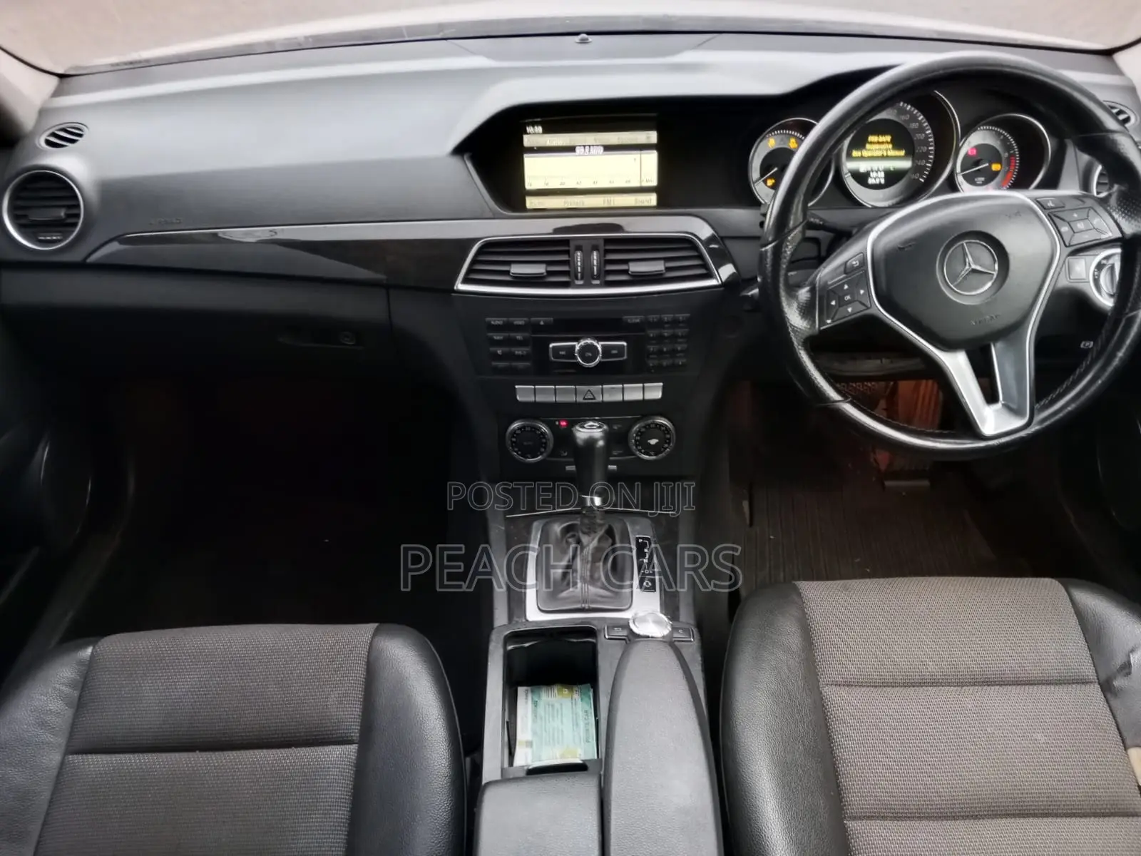 Mercedes-Benz C200 2011 White