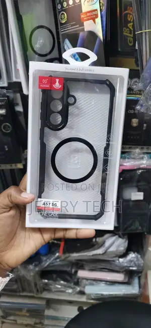 Oppo A57, Featuring Back and a Built-in Magnetic Ring