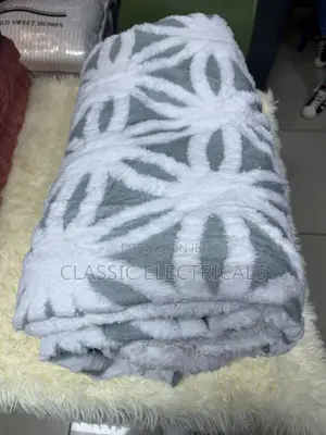 Floral Sharper Fleece Blankets