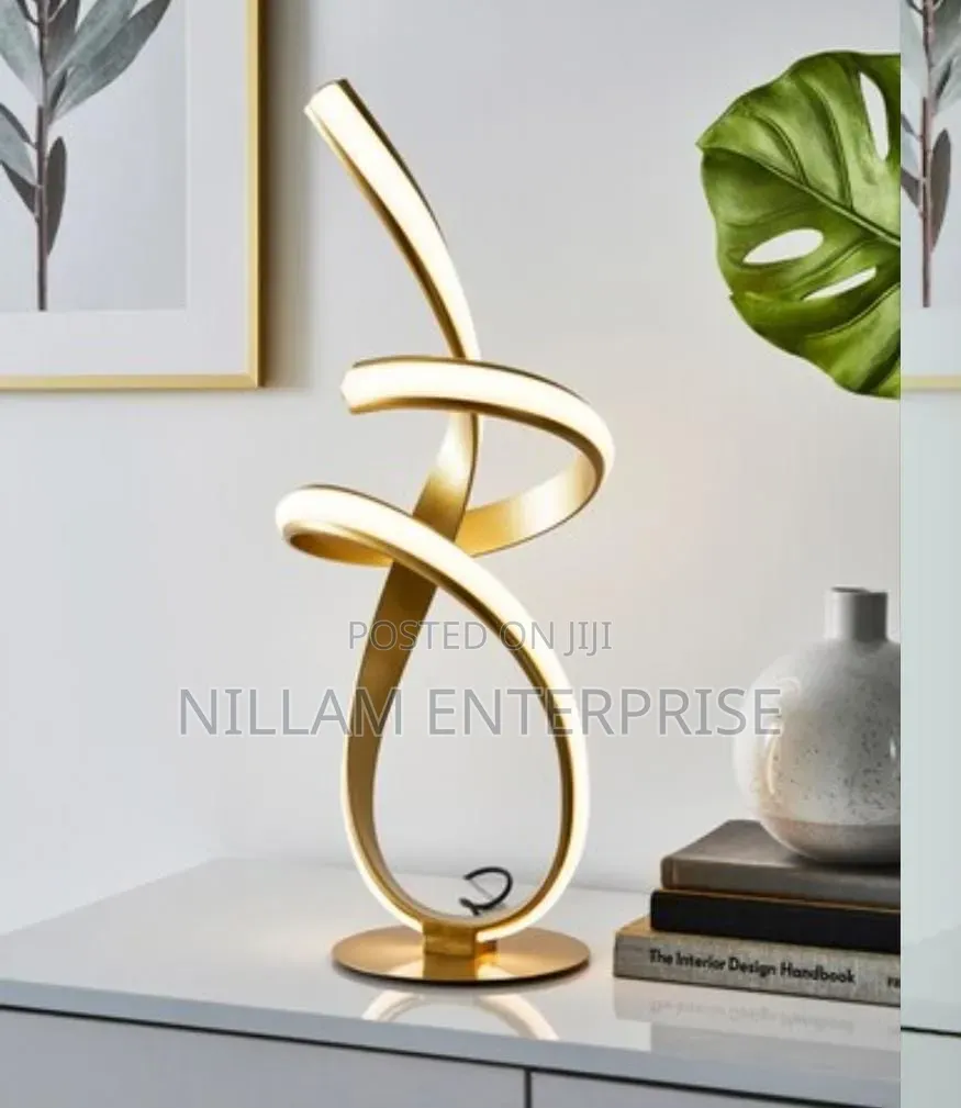 Gold Ribbon LED Table Lamp