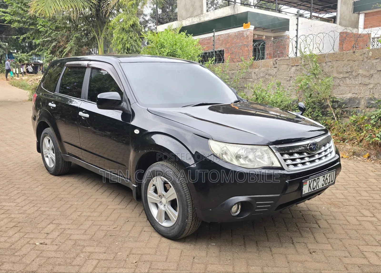 Subaru Forester 2012 Black
