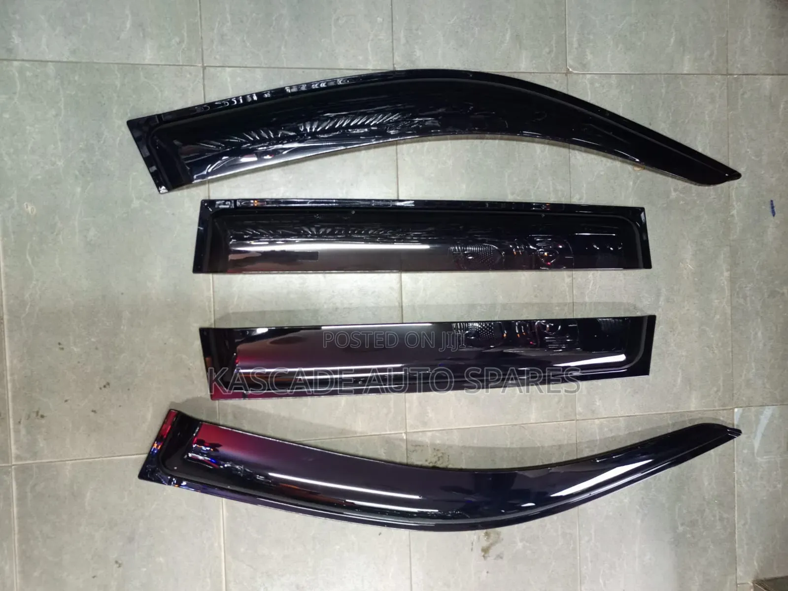 Mitsubishi RVR 2010+ Original Windbreakers
