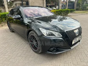 Toyota Crown 2014 Black