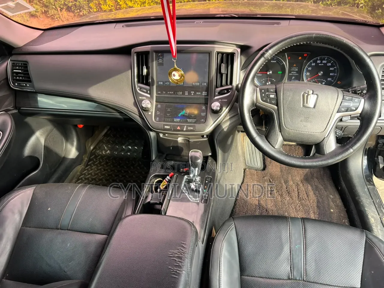 Toyota Crown 2014 Black