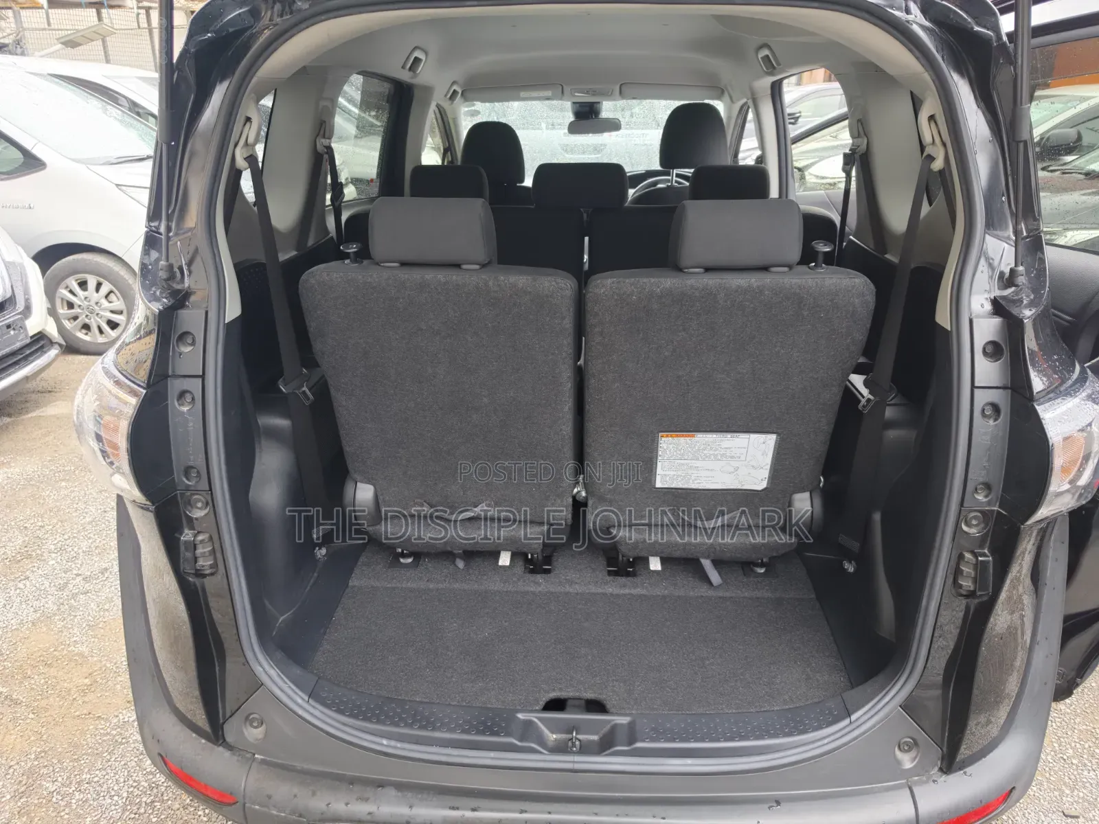 Toyota Sienta 2019 Black
