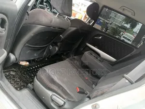 Honda Stream 2012 Silver