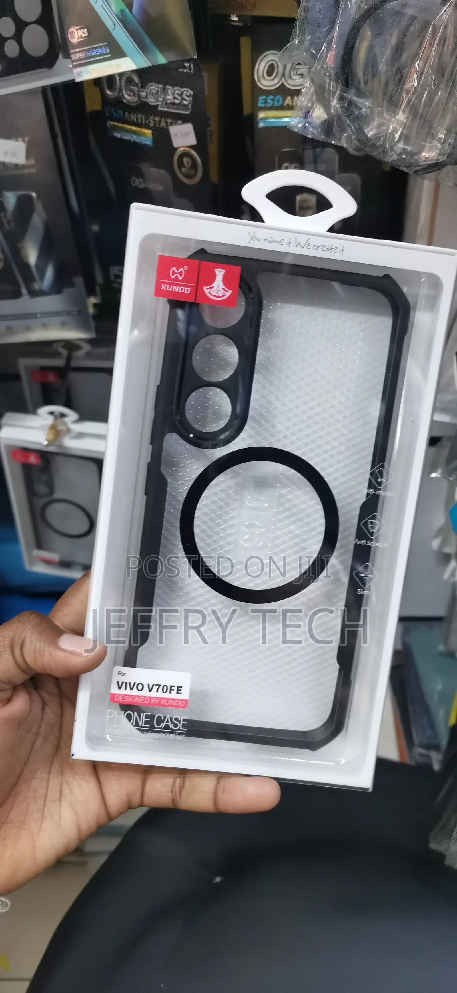 Xundd Brand Clear Protective Case for the Vivo V70FE Smartphone.