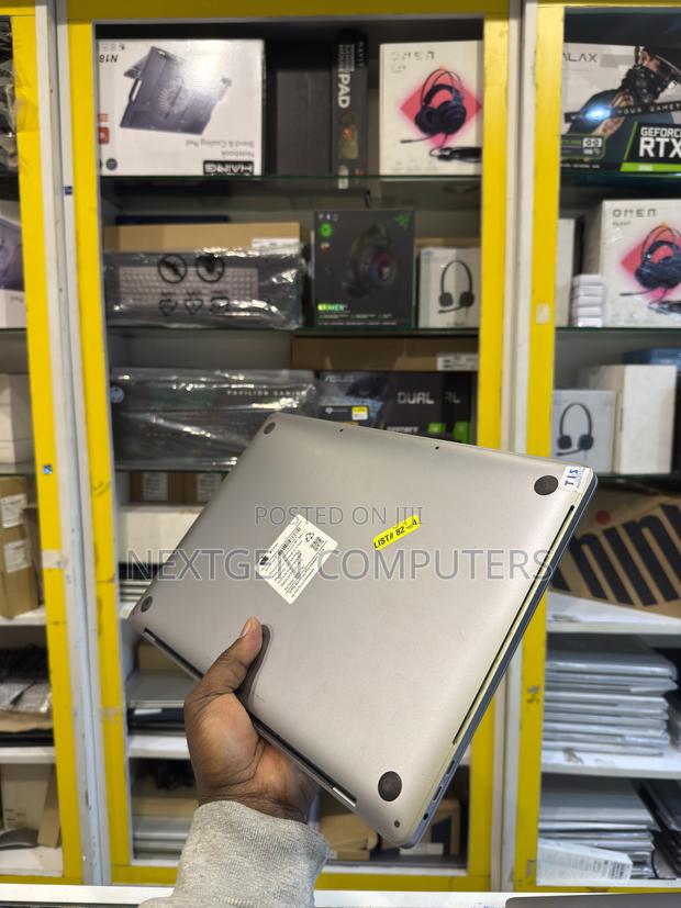 Laptop Apple MacBook Pro 2019 32GB Intel Core i9 SSD 1T - thumbnail 6