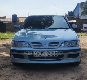 Nissan Primera 2000 Silver