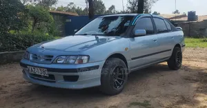 Nissan Primera 2000 Silver