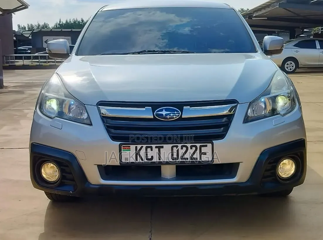 Subaru Outback 2011 Silver