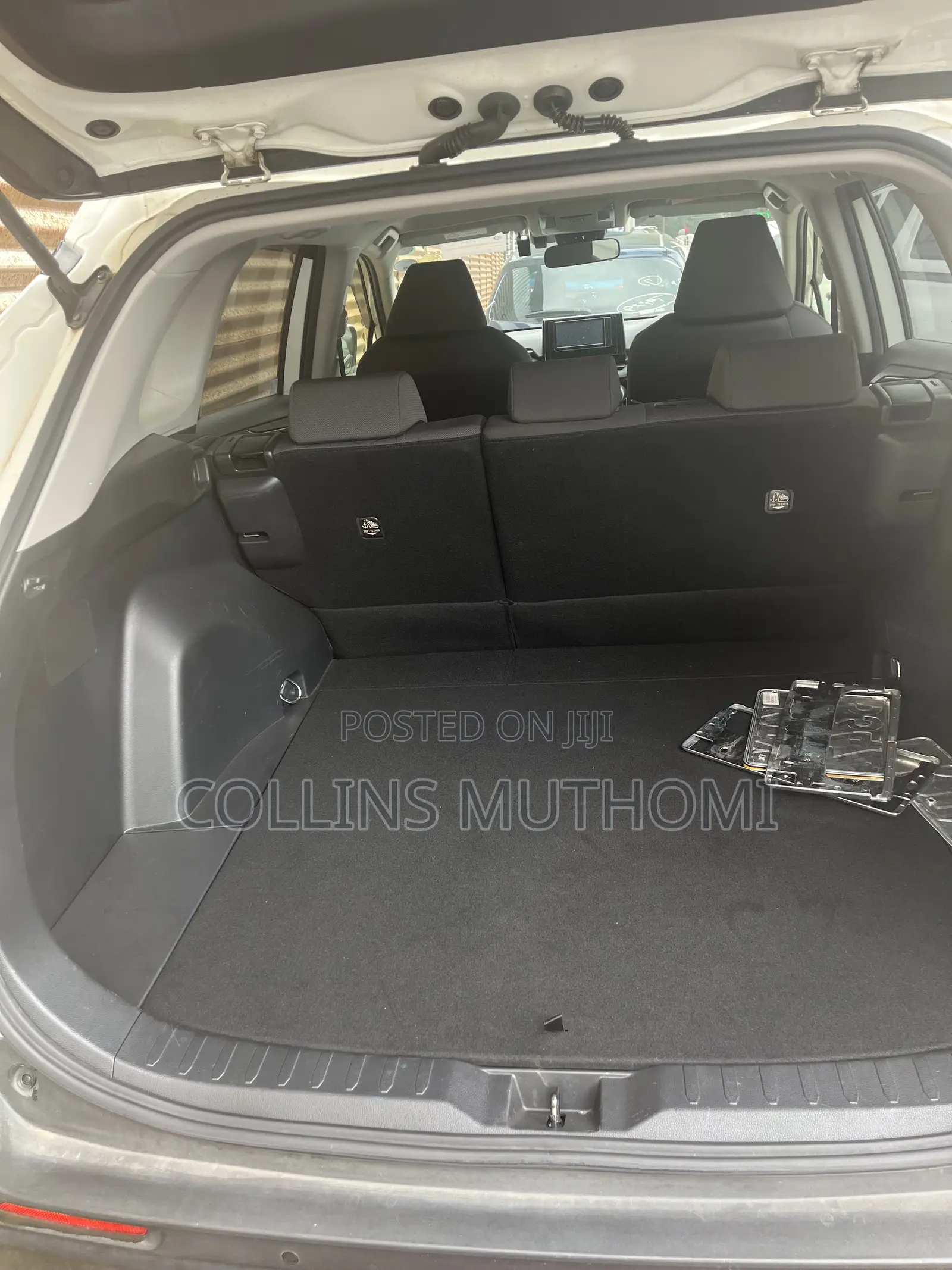 Toyota RAV4 2019 White