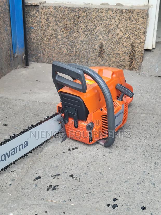 Husqavarna 272xp Chainsaw - thumbnail 2
