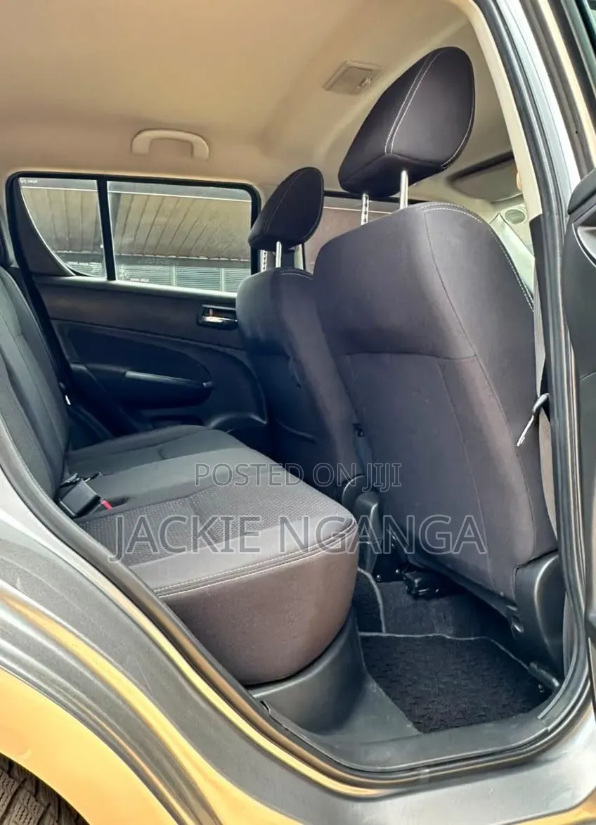 Suzuki Swift 2016 Silver