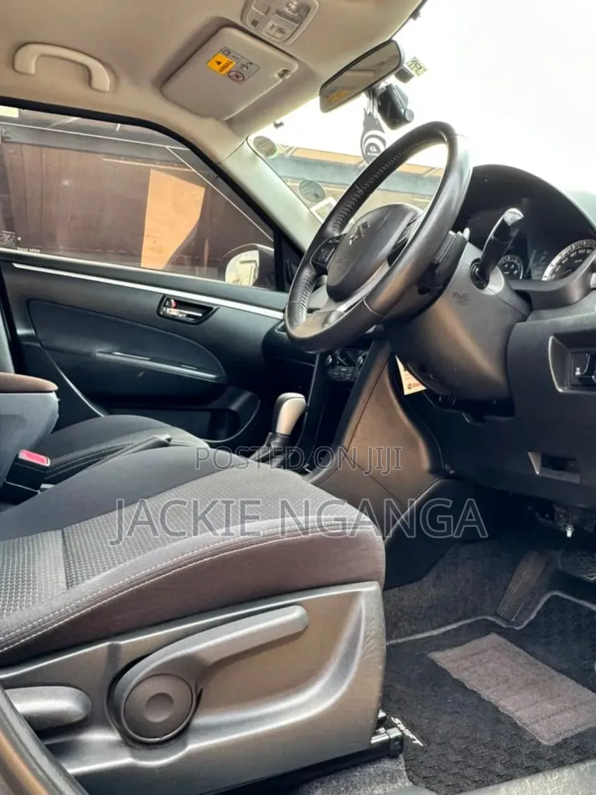Suzuki Swift 2016 Silver