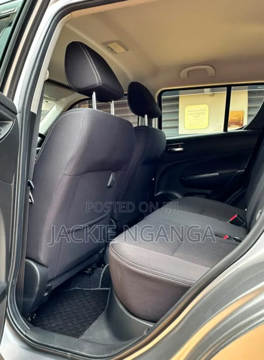 Suzuki Swift 2016 Silver