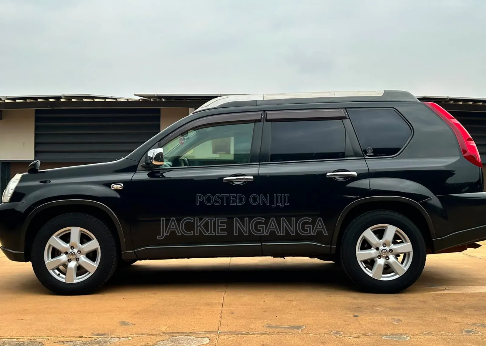 Nissan X-Trail 2010 Black