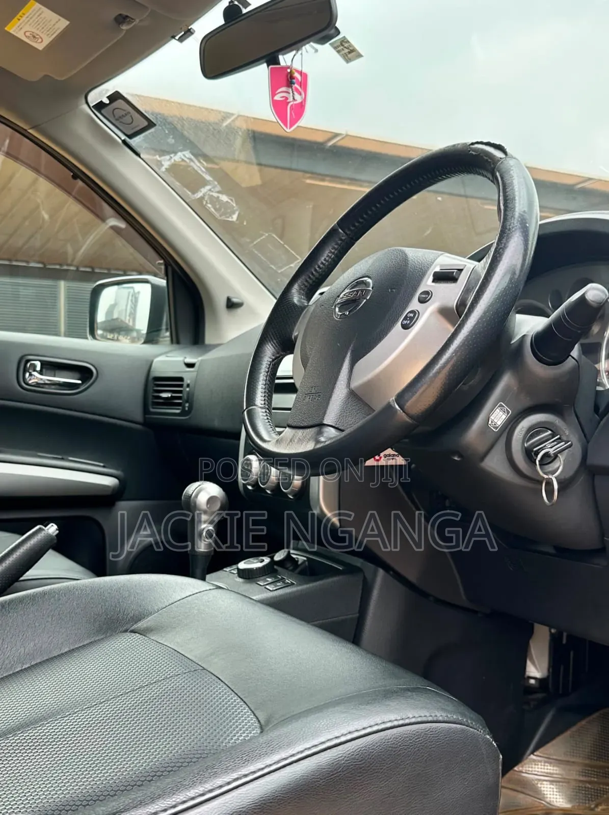 Nissan X-Trail 2010 Black