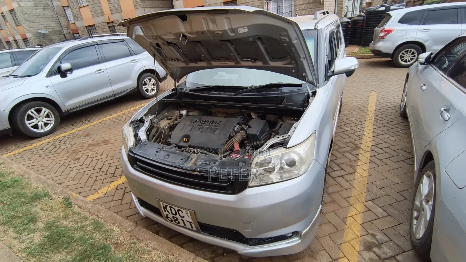 Toyota Rumion 2024 Silver