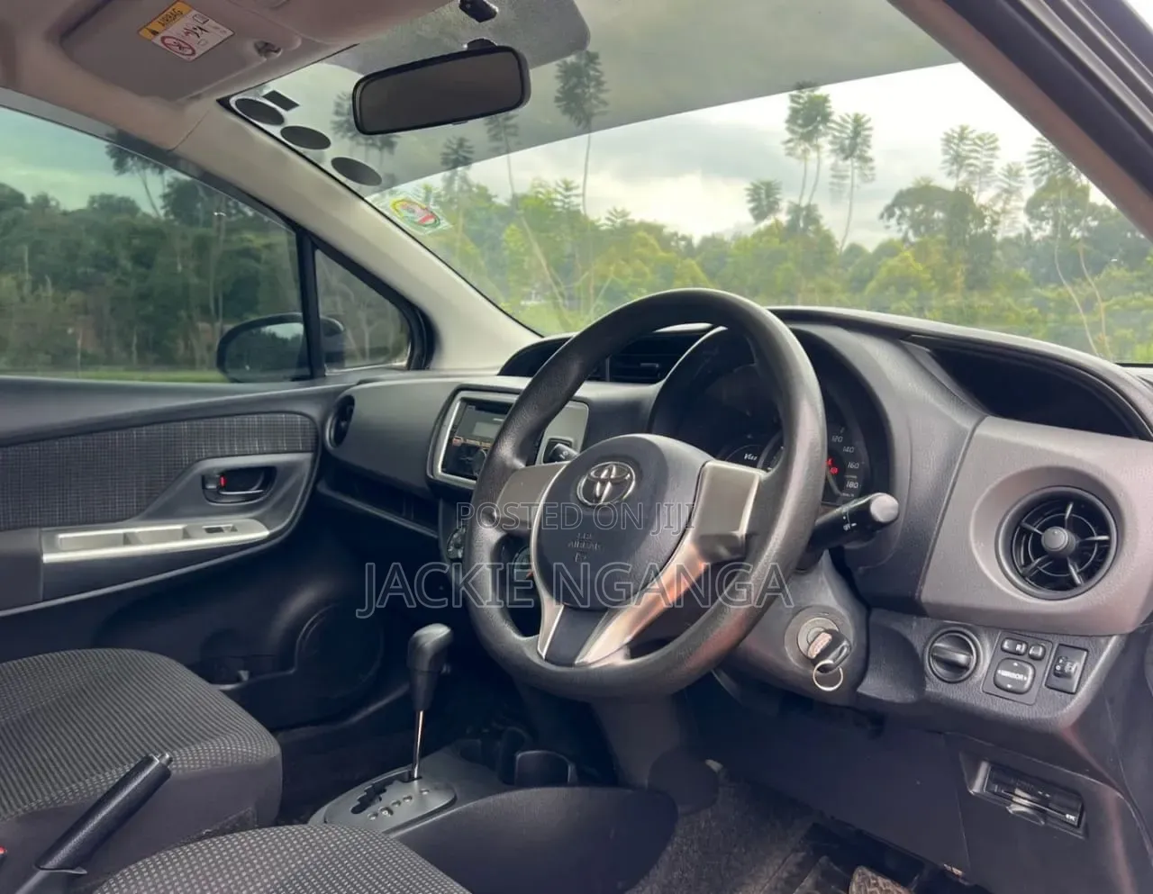 Toyota Vitz 2016 Gray