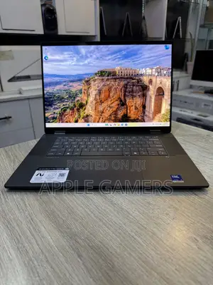 Laptop HP OmniBook X Flip 16" 32GB Intel Core Ultra 9 SSD 1T