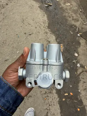 Four Circuit Protection Valve Fits() Shacman/Steyr