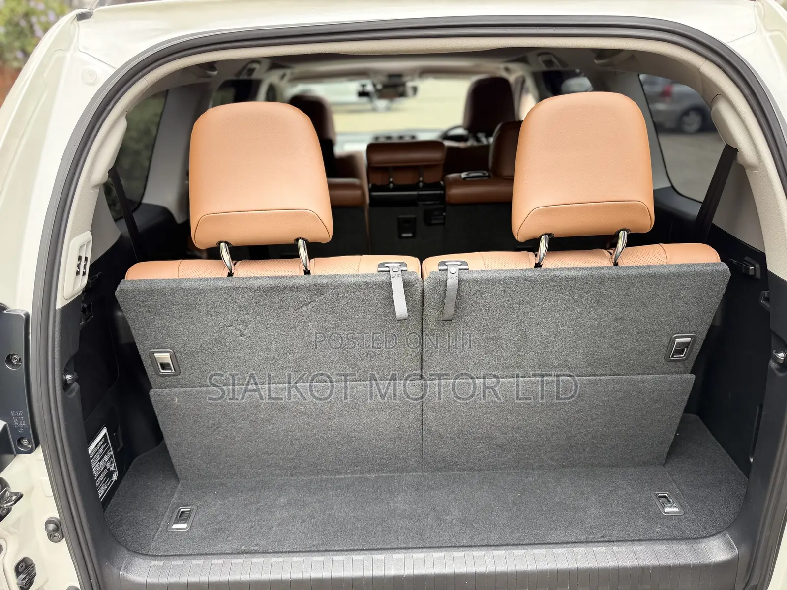 Toyota Land Cruiser Prado 2.7 2021 White