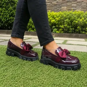 Chunkysole Wetlook Brogues