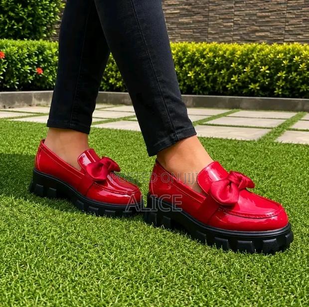 Chunkysole Wetlook Brogues - thumbnail 3