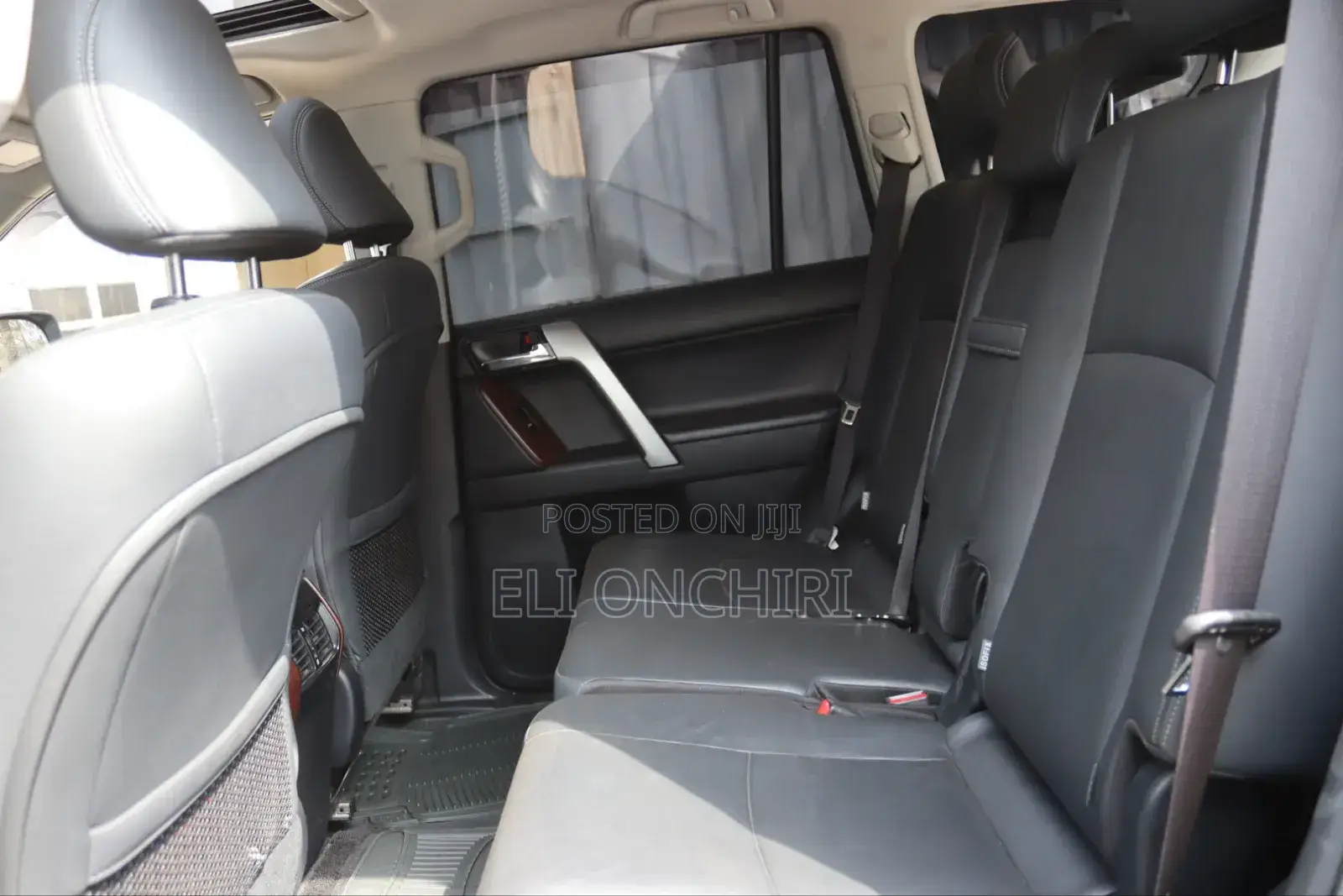 Toyota Land Cruiser Prado 2017 Black