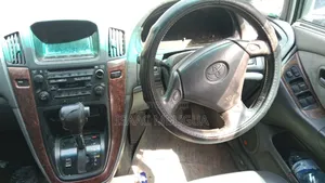 Toyota Harrier 2012 White
