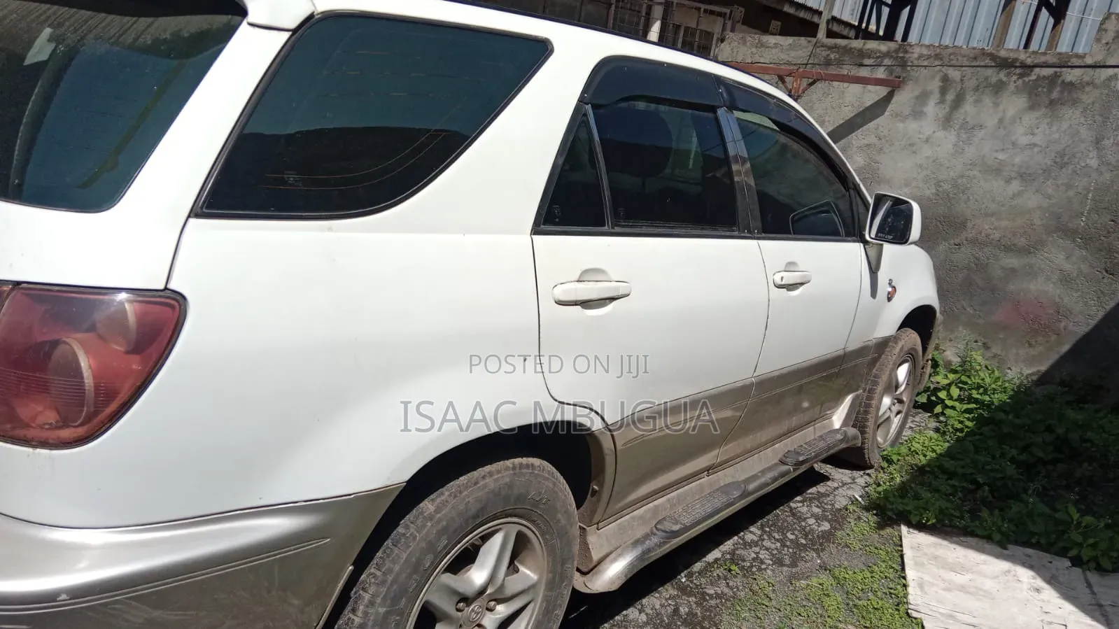 Toyota Harrier 2012 White