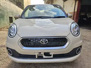 Toyota Passo 1.0 FWD 2019 Beige