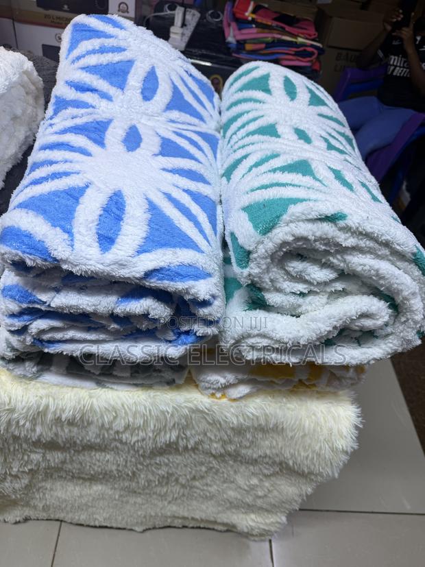 Floral Cossy Sharper Fleece - main view