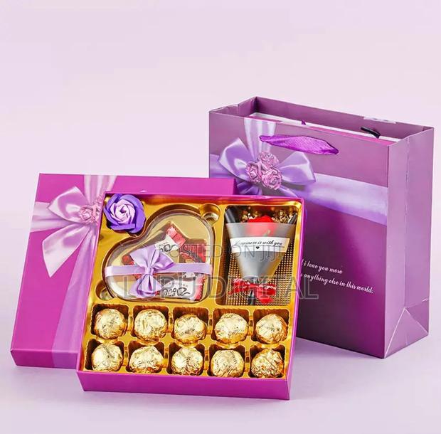 Girlfriends Day Chocolate Pack - thumbnail 4