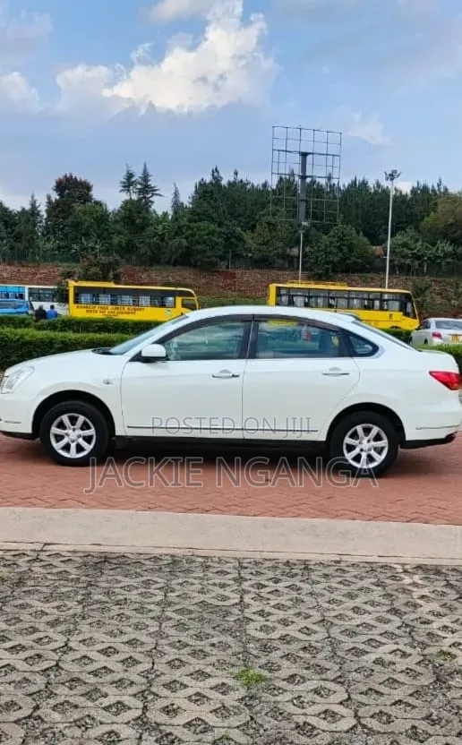 Nissan Bluebird 2012 White